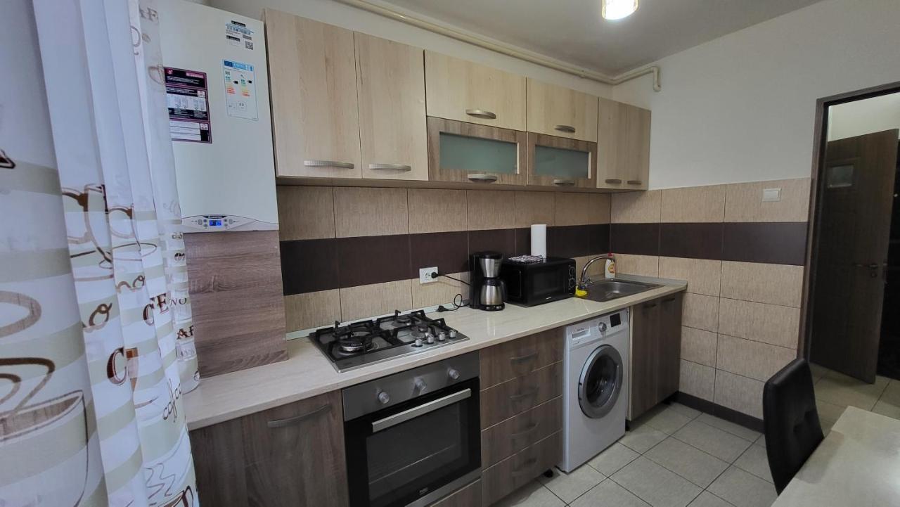 Apartament Navi Онещи Екстериор снимка